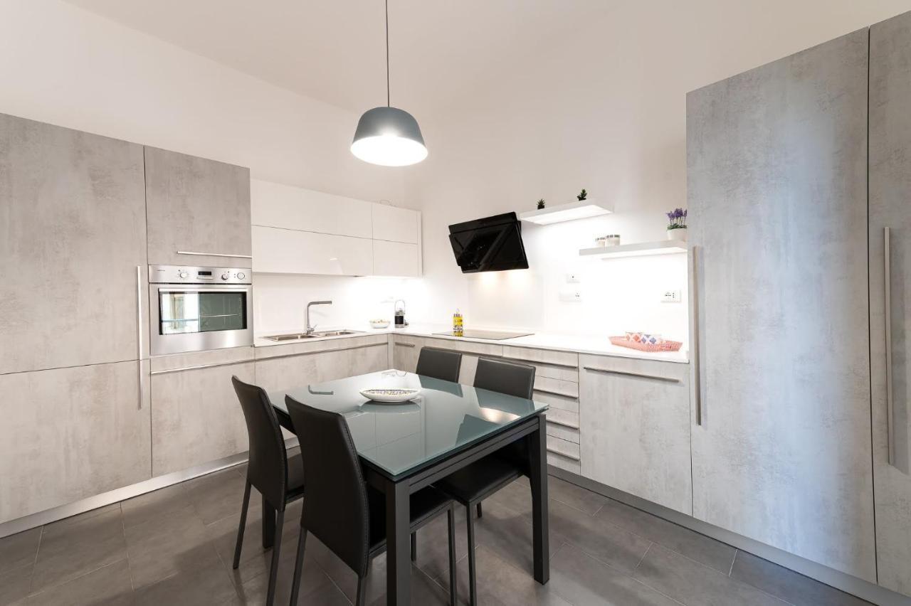 Casa Di Dada - Statua Apartment *